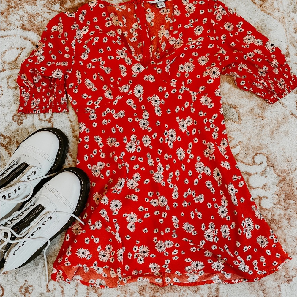 70s style modern mini dress